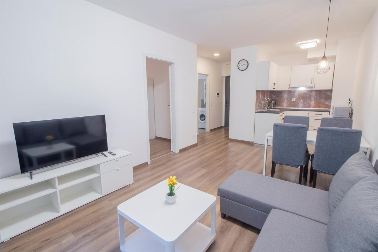 Corvin Modern Suite Boedapest Buitenkant foto