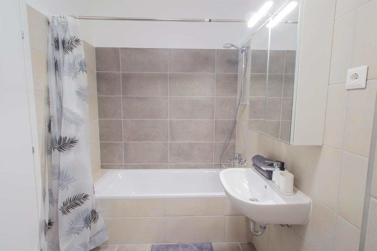 Corvin Modern Suite Boedapest Buitenkant foto